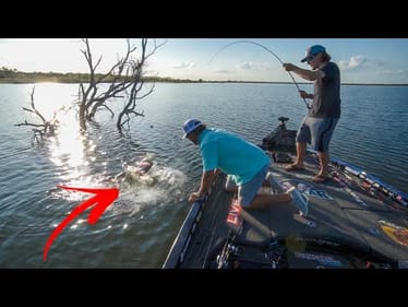 We Caught BABY TOAD - Best Lake in Texas!