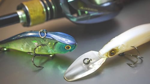 Spring Bass Fishing Gear Review: Vision 110+2, Aldebaran MGL, crankbaits...