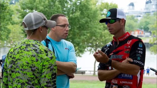Q&A with Mike Iaconelli - Finesse Fishing, Changing Locations, and Catching Bigger Bass!