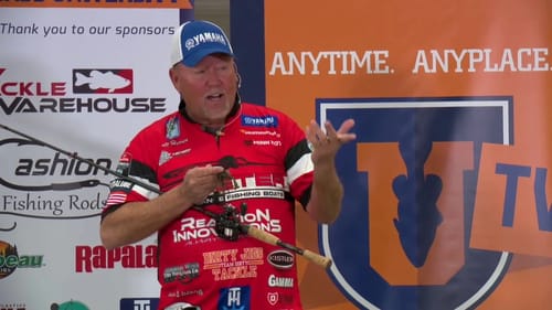 Pro Jig Fishing Tips for Bass - Start Winning Tournaments