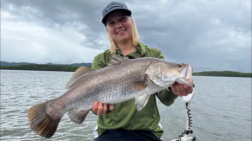 Barramundi Fishing - Daintree Rainforest!! (Queensland Australia)