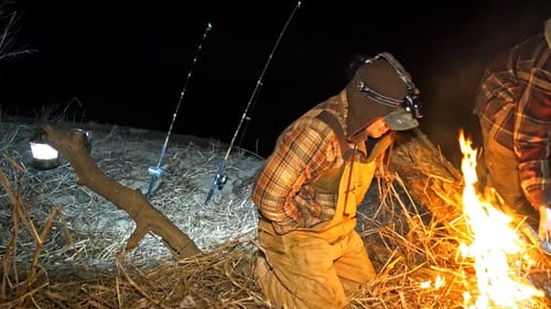 Creek Fishing for River Monsters (FREEZING Wind Storm)