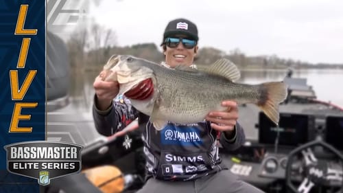 Wong lands 9-3 personal best at Lake Fork