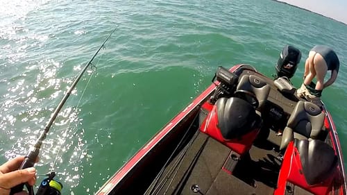 Fishing the BEST Lake in the Country!!! (Total Disaster)