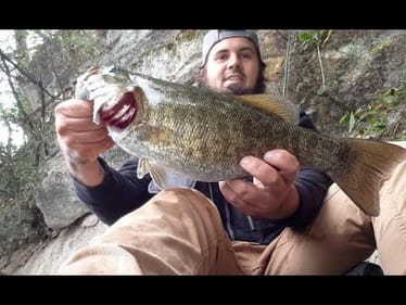 KAYAK FISHING FOR FAT FALL RIVER SMALLIES