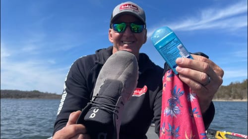 How Freeballin’/Not Wearing Shoes Or Deodorant Helps Your Fishing