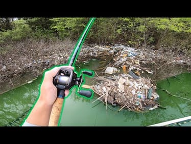 Fishing The Most POLLUTED LAKE In Texas -- (Do Fish LIVE Here??)