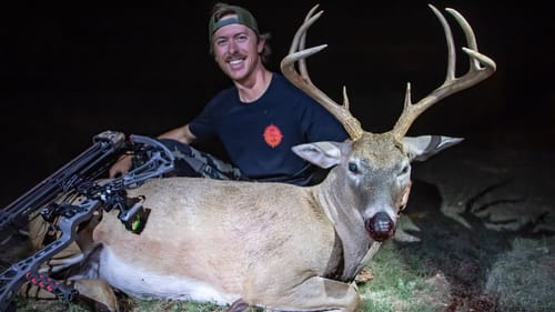 Bow Hunting NEW Lease for BIG 8 Point Whitetail BUCK!