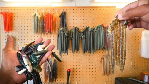 Turning Old Used FISHING LURES Into New Ones