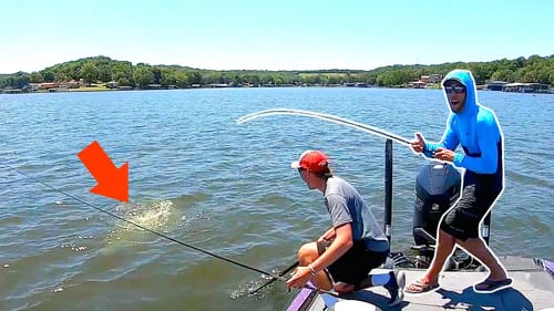 Unbelievable GIANT Catch from a MEGA SCHOOL of Fish!!!