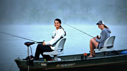 Girls vs. Guys Bass Fishing Challenge - Who Caught a PB?