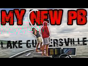 My New LAKE GUNTERSVILLE PB BASS in a TOURNAMENT Fishing Against Laker Howell!! Massive Bass! (EPIC)