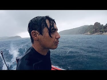 ESCAPING Mosquito Island - Solo Beach Camping On An Uninhabited Island - Day 3