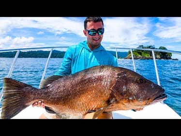 Catching the Largest Snappers in the World With This Small Lure