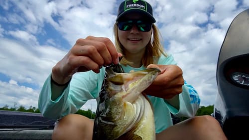 The Chatterbait NEVER Lets me Down!!