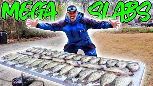 MEGA SLABS Fishing LAKE GUNTERSVILLE In The Winter!! (GIANT CRAPPIE)
