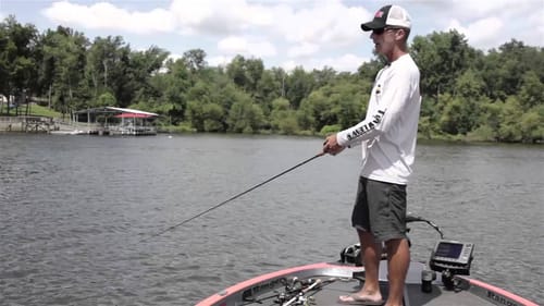 Cranking Shallow Docks and Cover with Squarebills