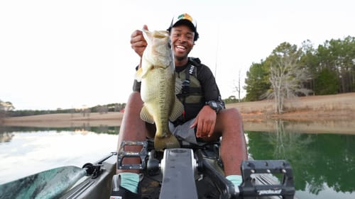 YOU Can Still Catch BIG BASS During Winter (Cold Water Bass Fishing)