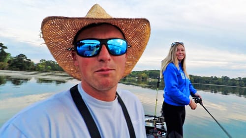 FROG and FLUKE FISHING in the FALL! (SHE KICKS MY BUTT!!)