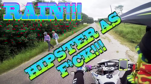 RUNNING FROM RAIN | HIPSTERS | MOM DAY