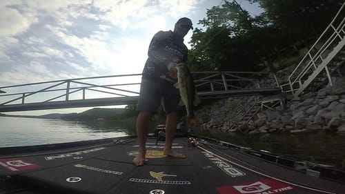 Magnum spot on Smith Lake