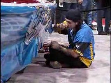 How to Wrap a Bass Boat