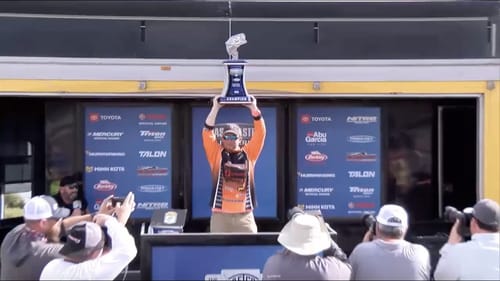 Yamaha Clip of the Day: Mueller's winning weigh-in moment at the St. Johns River
