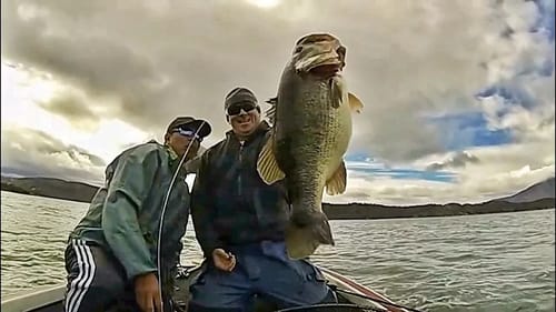 Matt Catches an 11 lber! Full Catch Footage!
