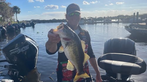 Bassmaster Open/ Lake Toho First Day Competition Report