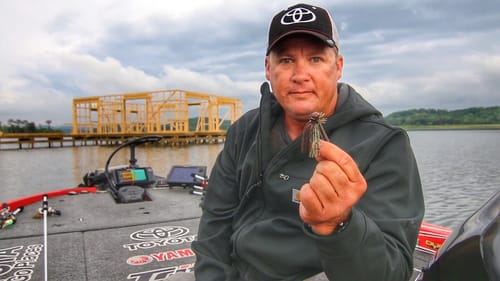 How to Hand Tie a Fishing Jig Skirt with Fishing Line