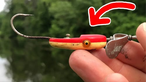 ANTIQUE Lure Challenge = NEW PB MONSTER Fish!!! (100 YEAR OLD Lure!)