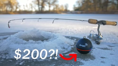 Ice Fishing a SMALL POND?! - Sonar vs. No Sonar (NEW PB!)