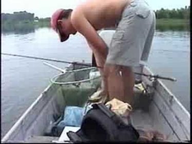 10 lb Bass! Largemouth Bass Fishing in Alabama
