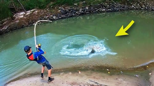 UNREAL MONSTER FISH in a CREEK! (STRANGE)