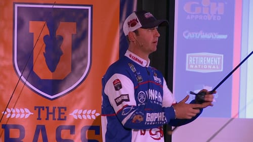 How to Catch MULTIPLE Bass Catching Line Jumpers - Fishing Tips
