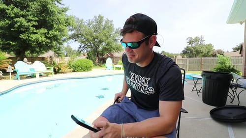 Reading the MEANEST comments (VERY explicit)!