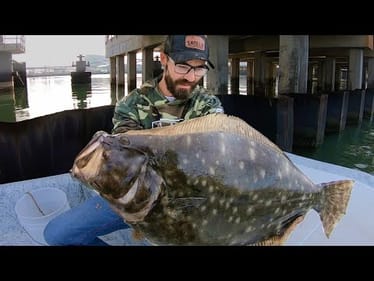 We caught over 100 of these MONSTERS! (GALVESTON FLOUNDER RUN)