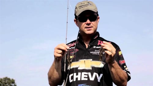 Choosing Jigs or Plastics when Fishing for Bass