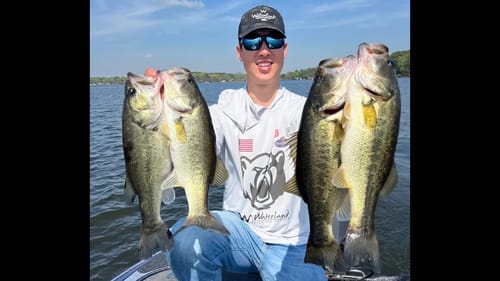 College tournament on Lake Palestine! (I catch my PB!!)