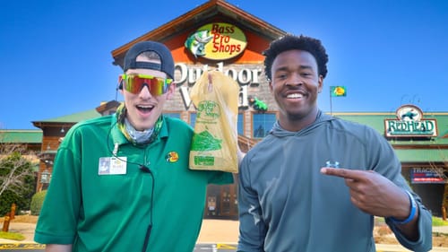BASS PRO SHOPS Employee Picks My Fishing Lures