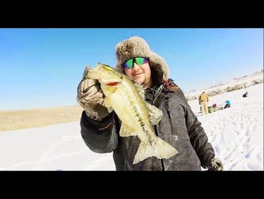 We Found The BASS Ice Fishing A Pond! Spoons With Wax Worms!
