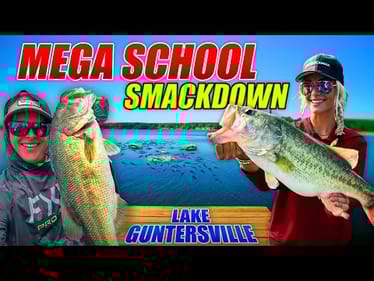 MEGA SCHOOL BASS MASTERCLASS on Guntersville w/ JACOB WALL! Biggest School Of My Life!