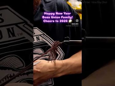 Starting the year tying our SMALLEST Finesse Ball Head Jig (1/16oz) #bassunion #bassunionjigs