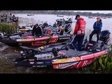 How Not To Be An A#%hole On The Water…10 Etiquette Rules Of Bass Fishing