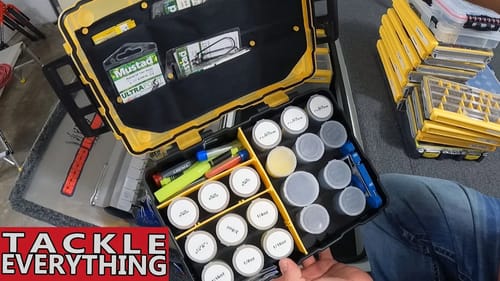 WHAT'S in my BOAT (Crestliner XF 189)