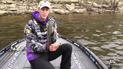 Fish the Contours for More Crankbait Control
