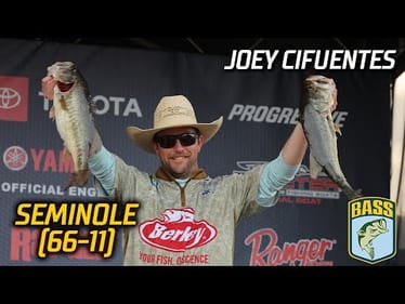 Joey Cifuentes leads Day 3 of Bassmaster Elite at Lake Seminole with 66 pounds, 11 ounces