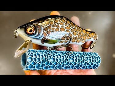 Using a Texture Roller on a Fishing Lure