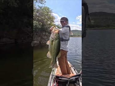 This baits makes NOISE but it isn’t the only thing 😂🤣💆🏼‍♀️