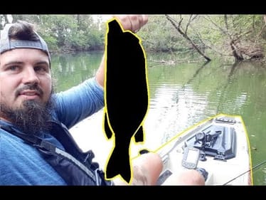 KAYAK BASS FISHING THE TOUGH FALL HEAT    96°F    ||THIS FISH SAVED THE TRIP||